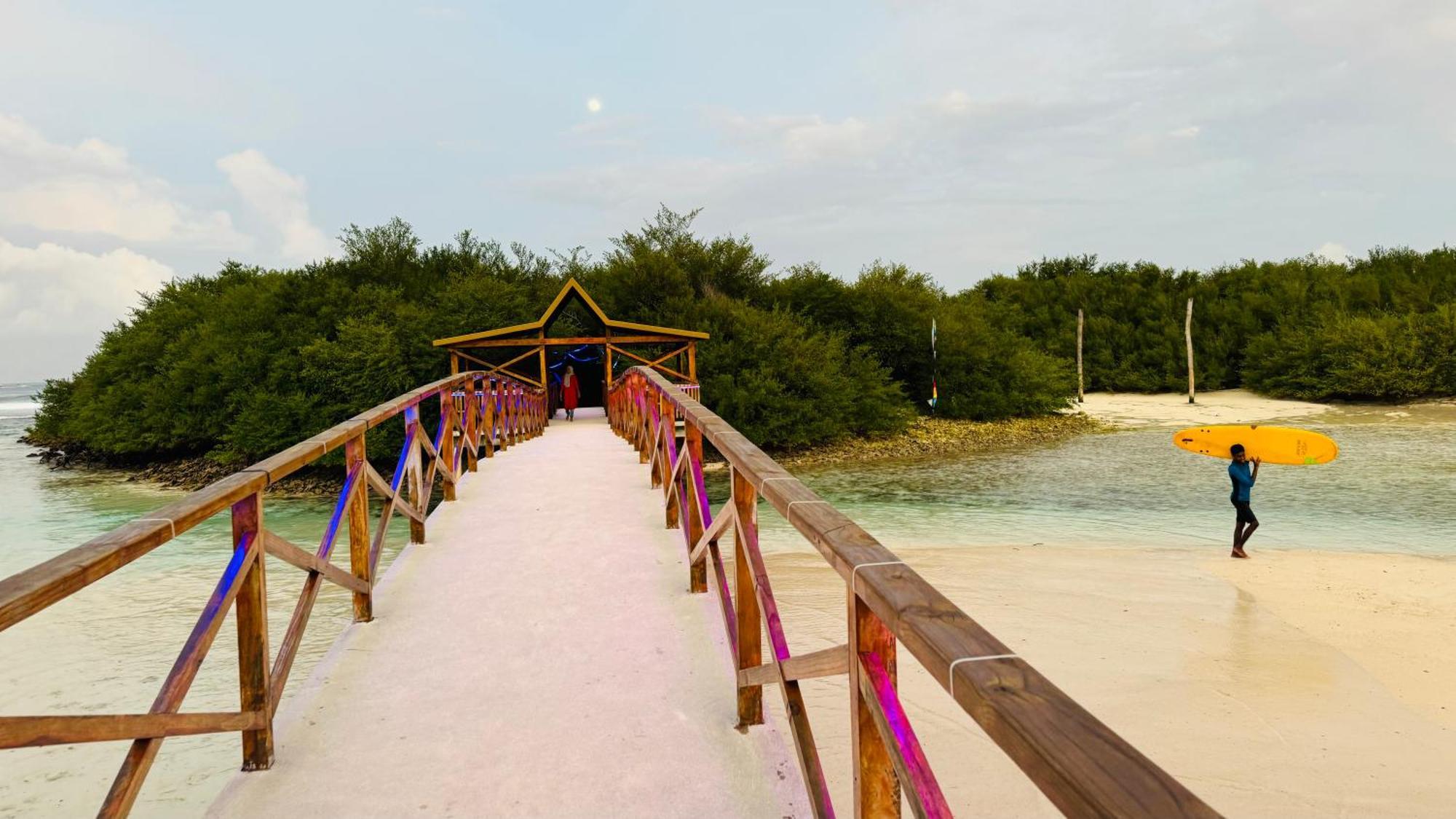 Hotel Wave Crest Retreat Thulusdhoo Exterior foto